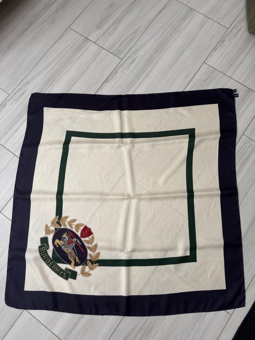 Burberrys Vintage Crest Logo Silk Scarf in Ivory, Navy & Green